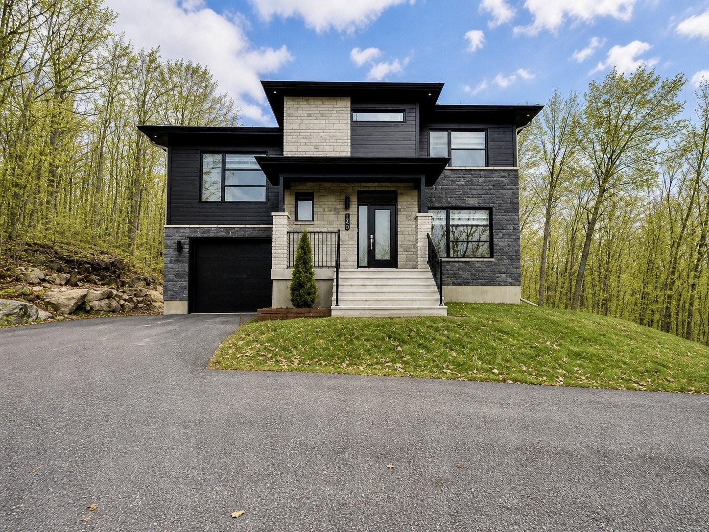 









245


Ch. Lamoureux

,
Cantley,




QC
J8V3M5

