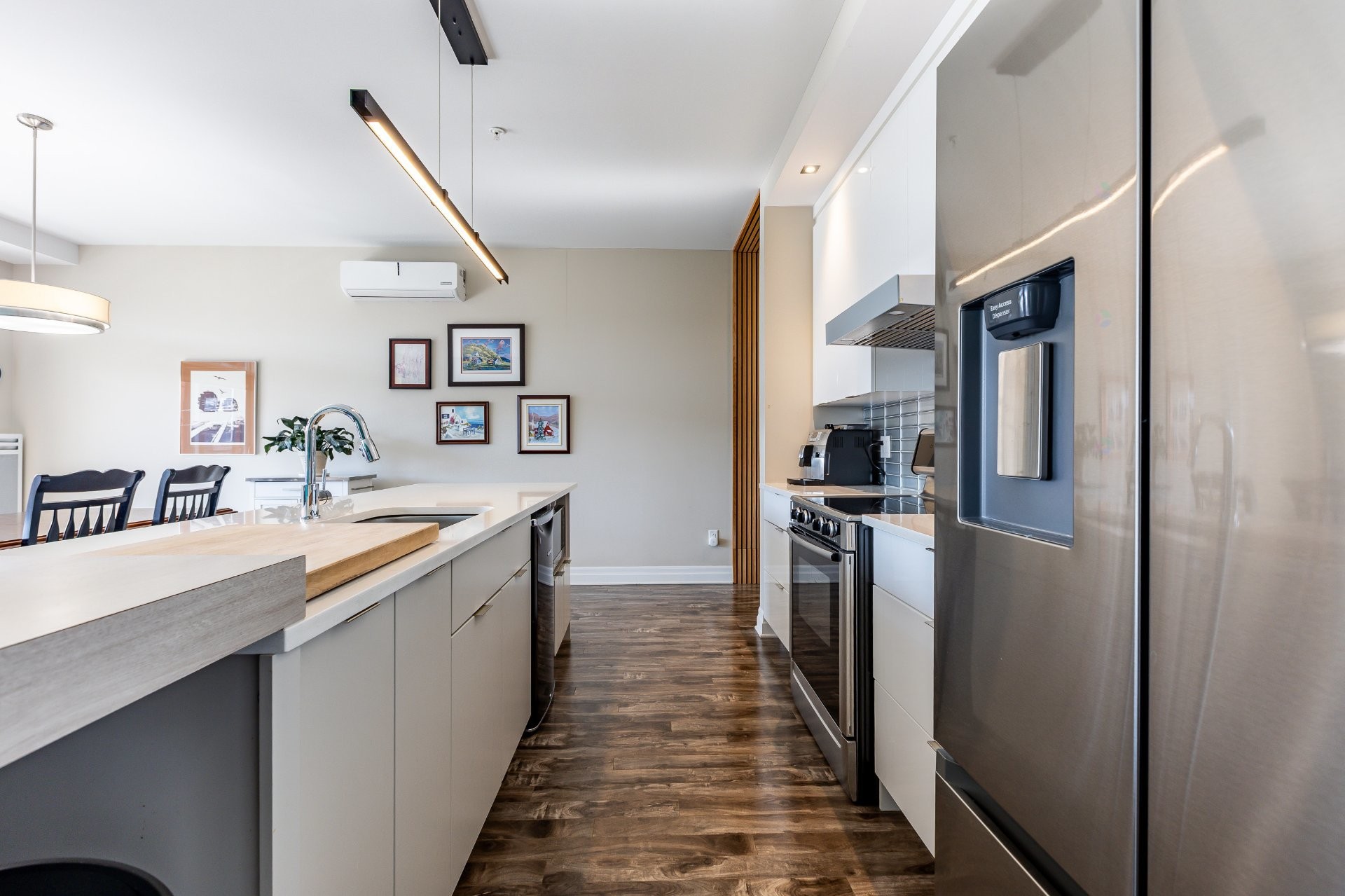









653


Boul. de l'Ange-Gardien

, 201,
L'Assomption,




QC
J5W1T1

