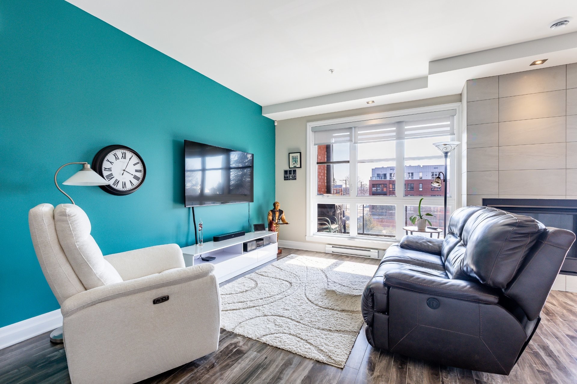









653


Boul. de l'Ange-Gardien

, 201,
L'Assomption,




QC
J5W1T1

