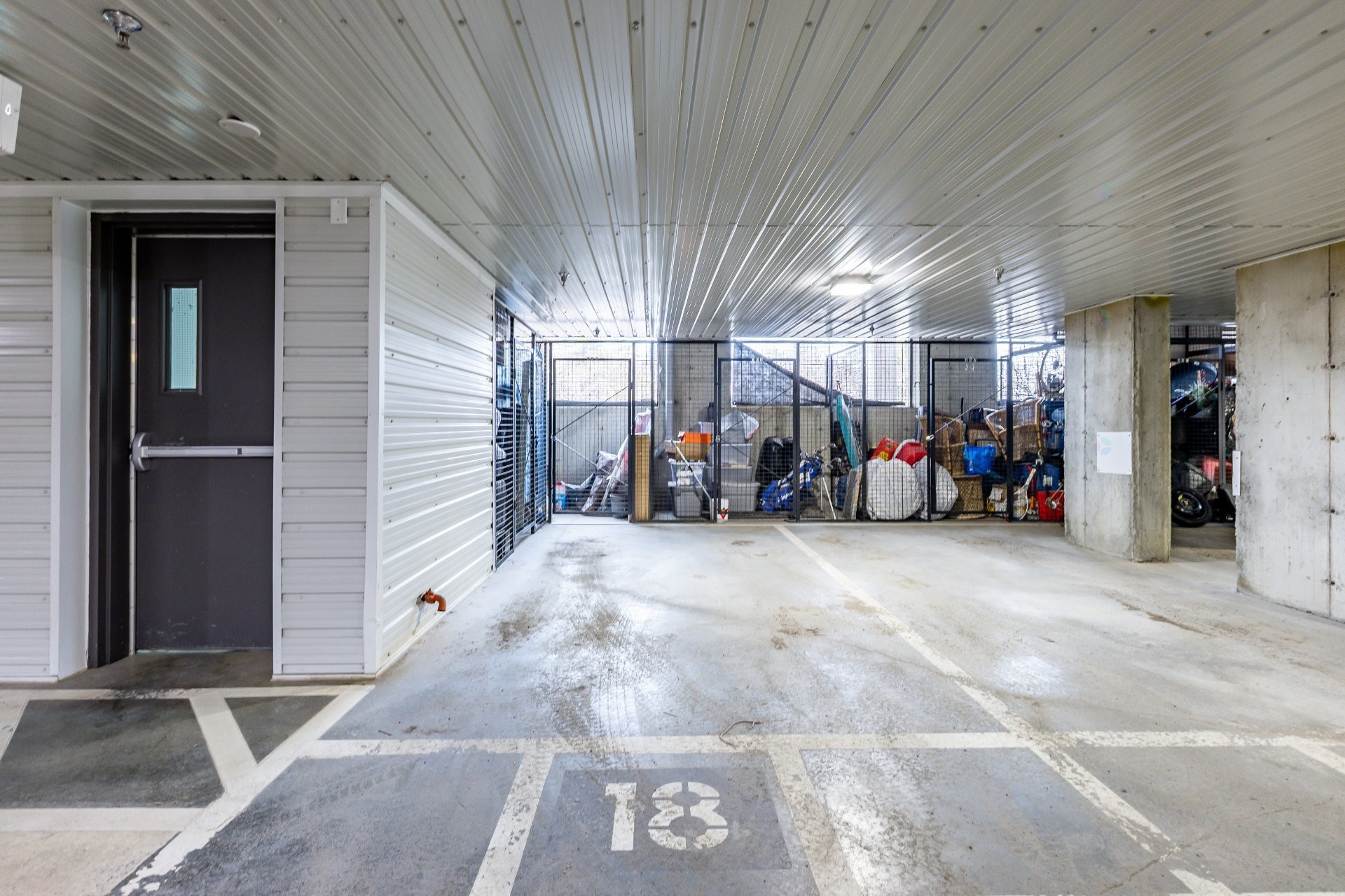 









653


Boul. de l'Ange-Gardien

, 201,
L'Assomption,




QC
J5W1T1

