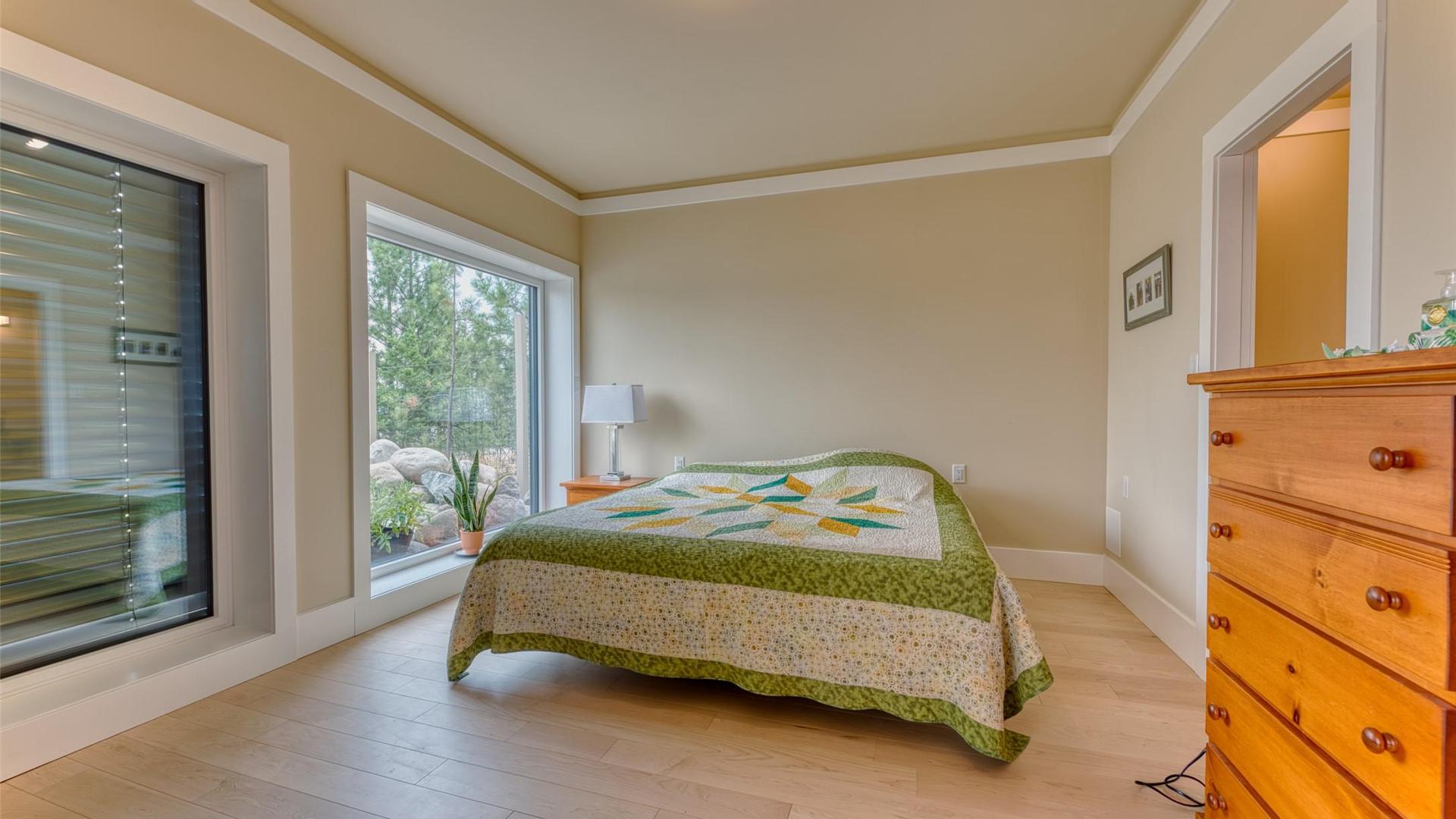 









514


Mountain

Drive,
Vernon,




BC
V1H 2B8

