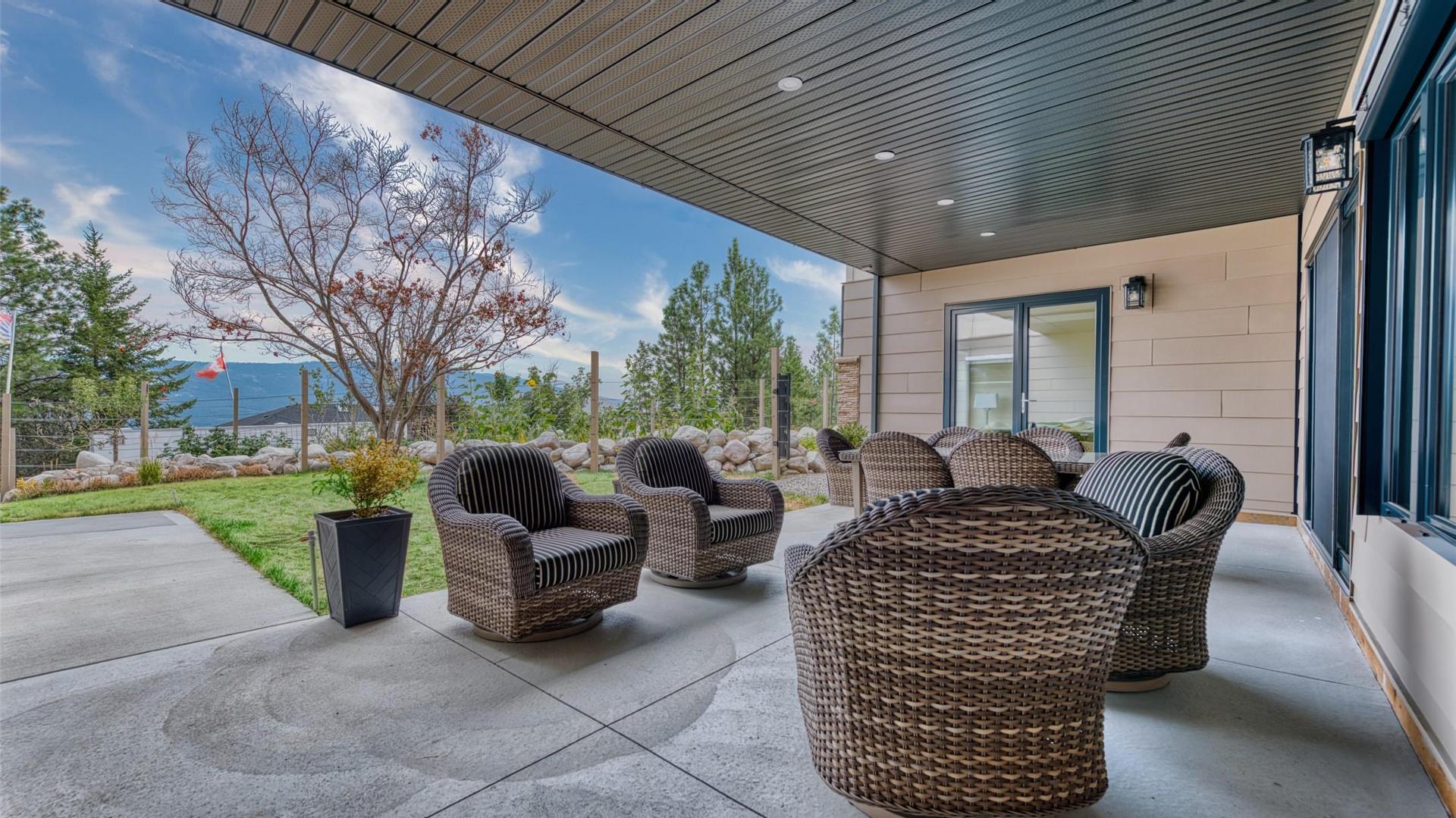 









514


Mountain

Drive,
Vernon,




BC
V1H 2B8

