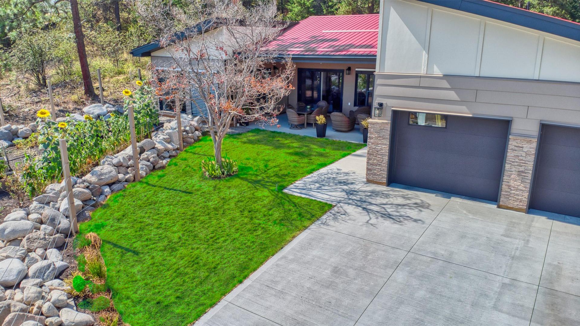 









514


Mountain

Drive,
Vernon,




BC
V1H 2B8

