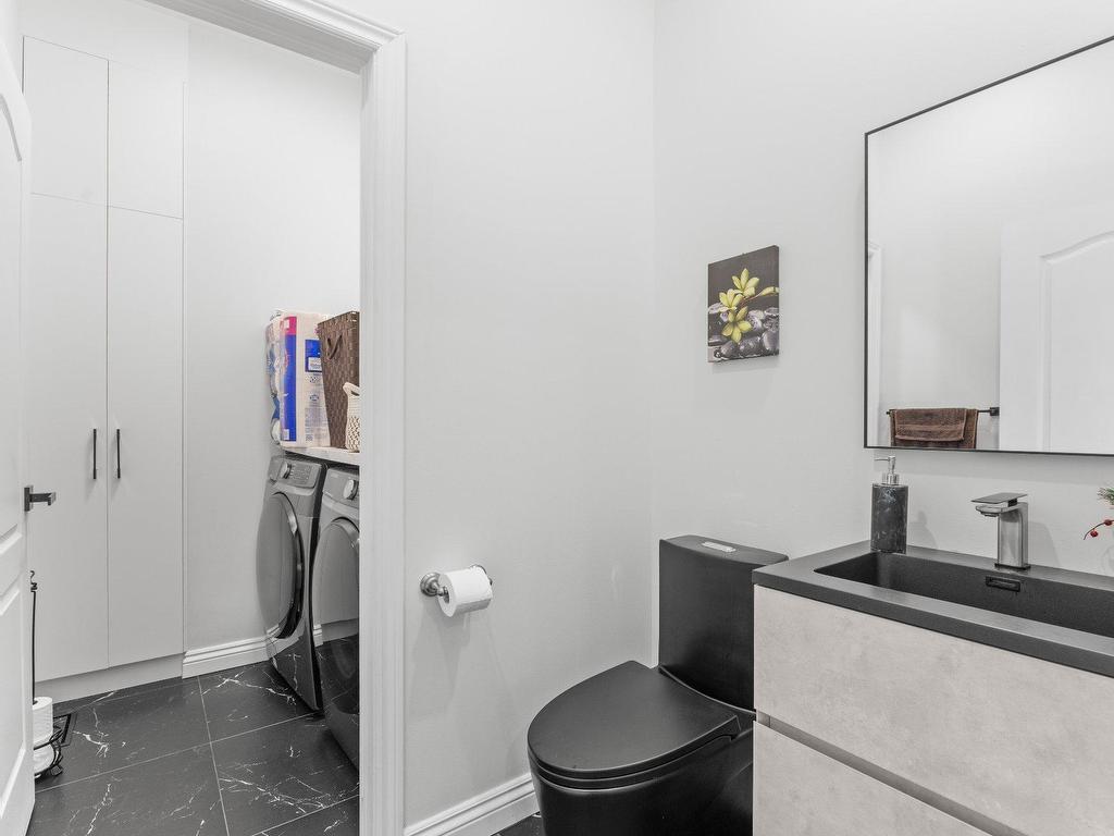 









52


Rue de Rochebonne

,
Blainville,




QC
J7B1W8

