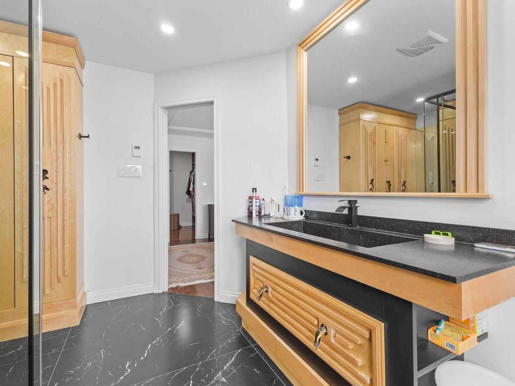 









52


Rue de Rochebonne

,
Blainville,




QC
J7B1W8

