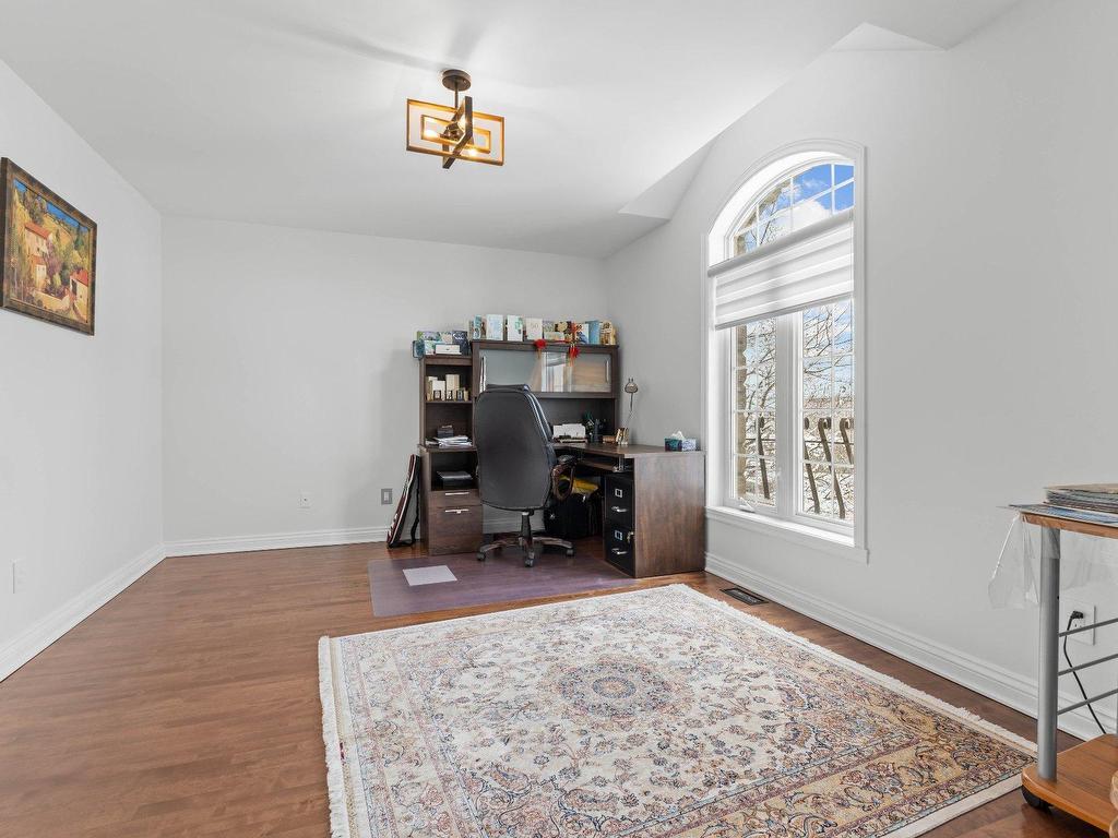 









52


Rue de Rochebonne

,
Blainville,




QC
J7B1W8

