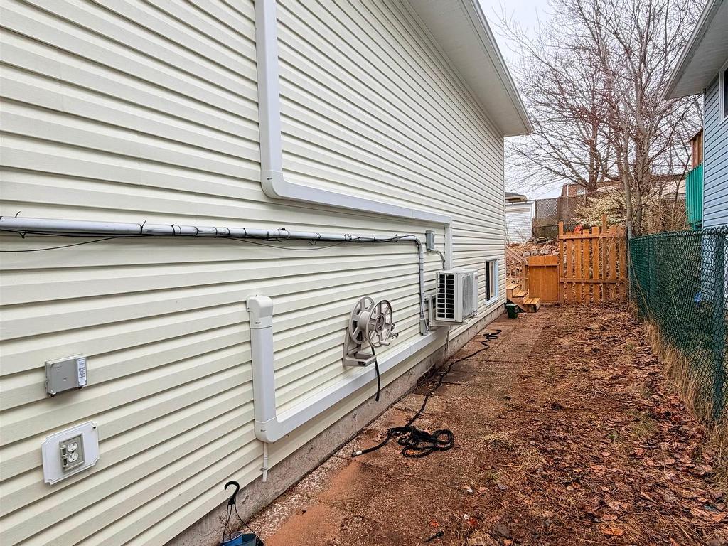 












102 Abrams Way

,
Spryfield,




NS
B3P 2S1

