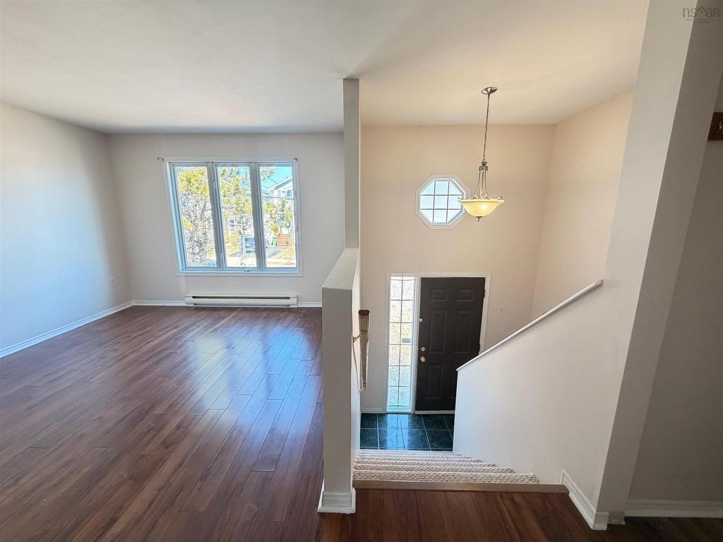 












102 Abrams Way

,
Spryfield,




NS
B3P 2S1


