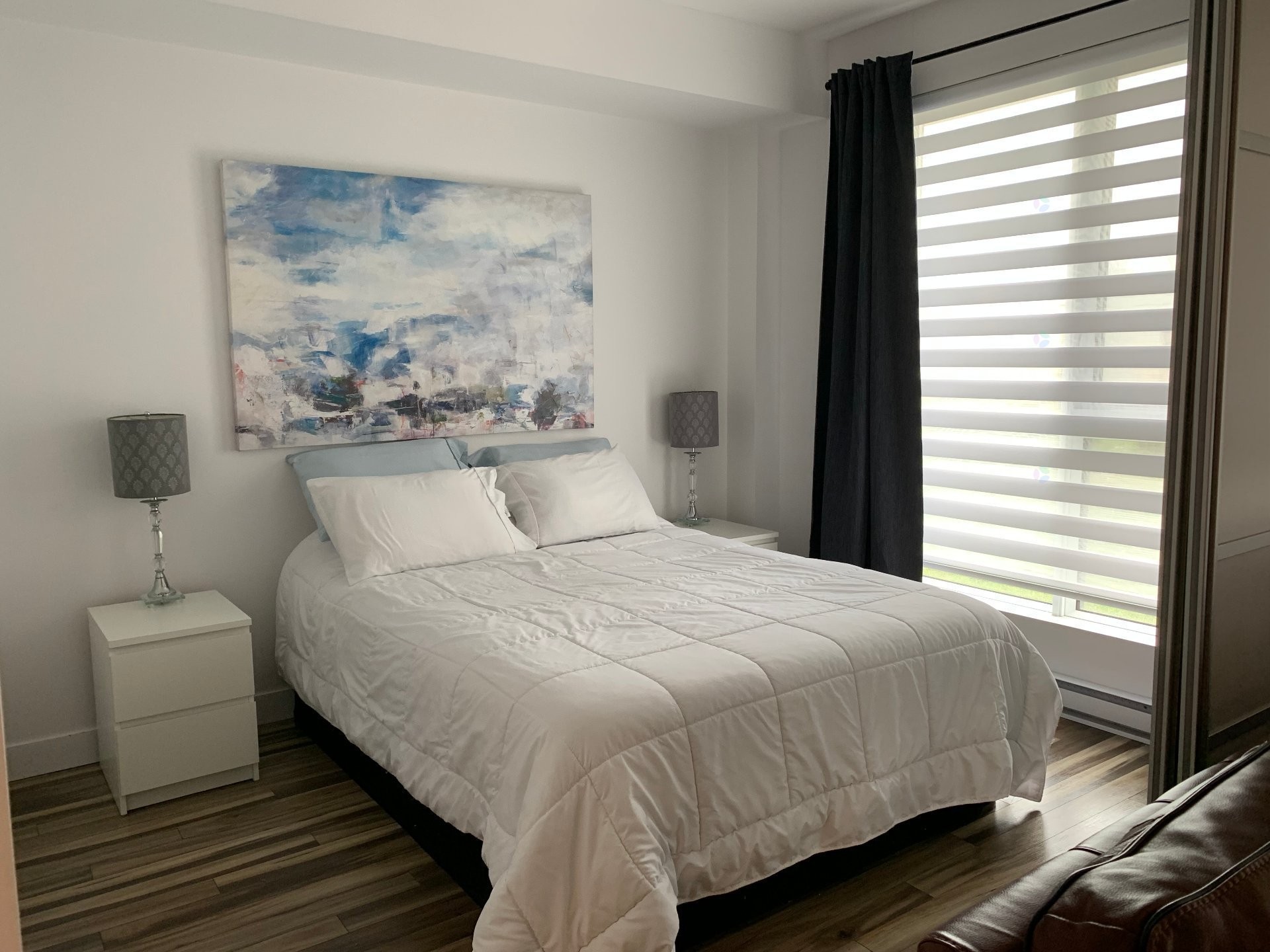 









4


Av. Donegani

, 105,
Pointe-Claire,




QC
H9R0C8

