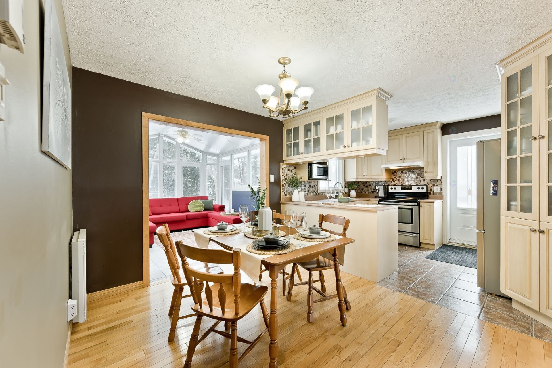 









2374


Rue Hertel

,
Sherbrooke (Les Nations),




QC
J1J2J2

