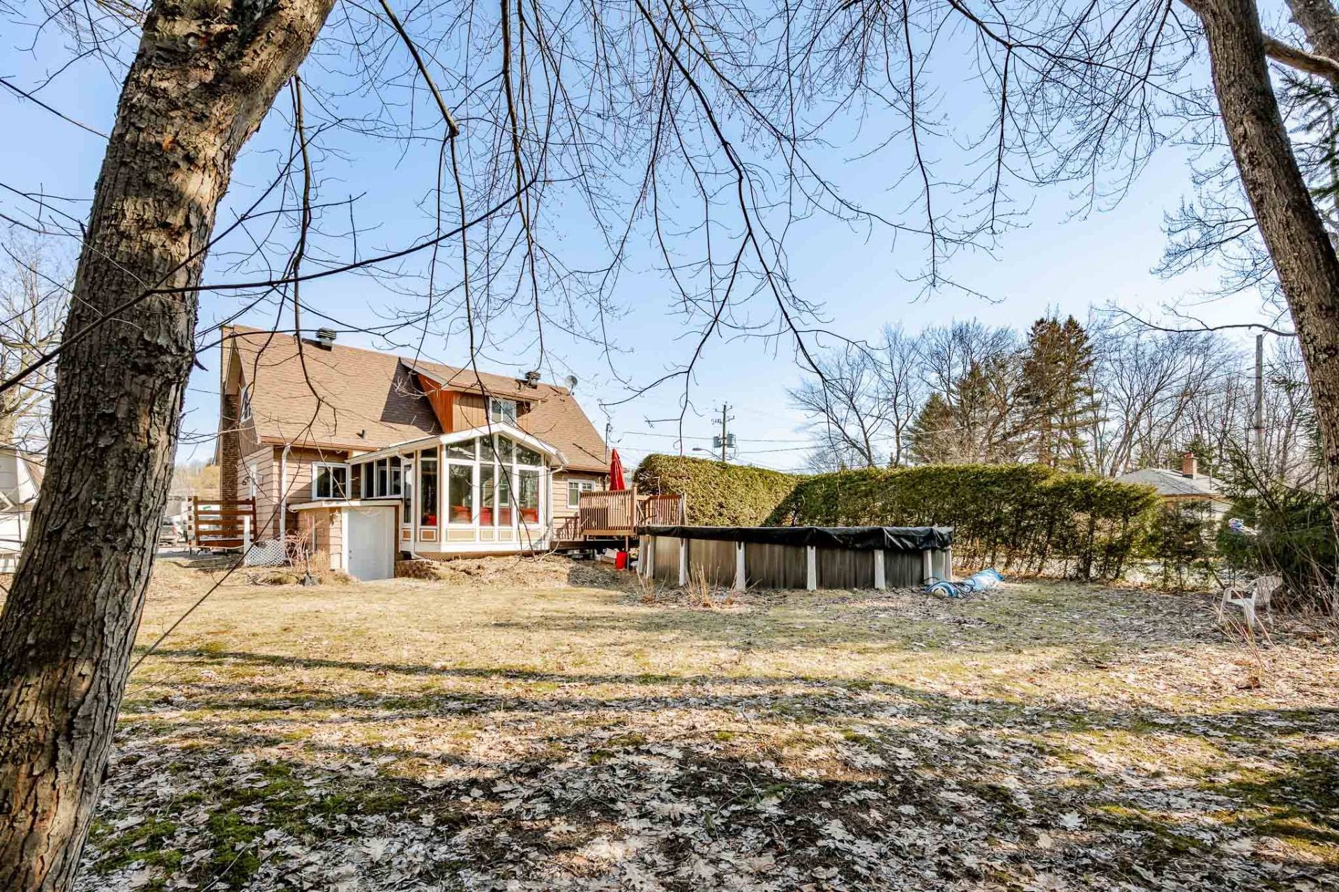 









2374


Rue Hertel

,
Sherbrooke (Les Nations),




QC
J1J2J2

