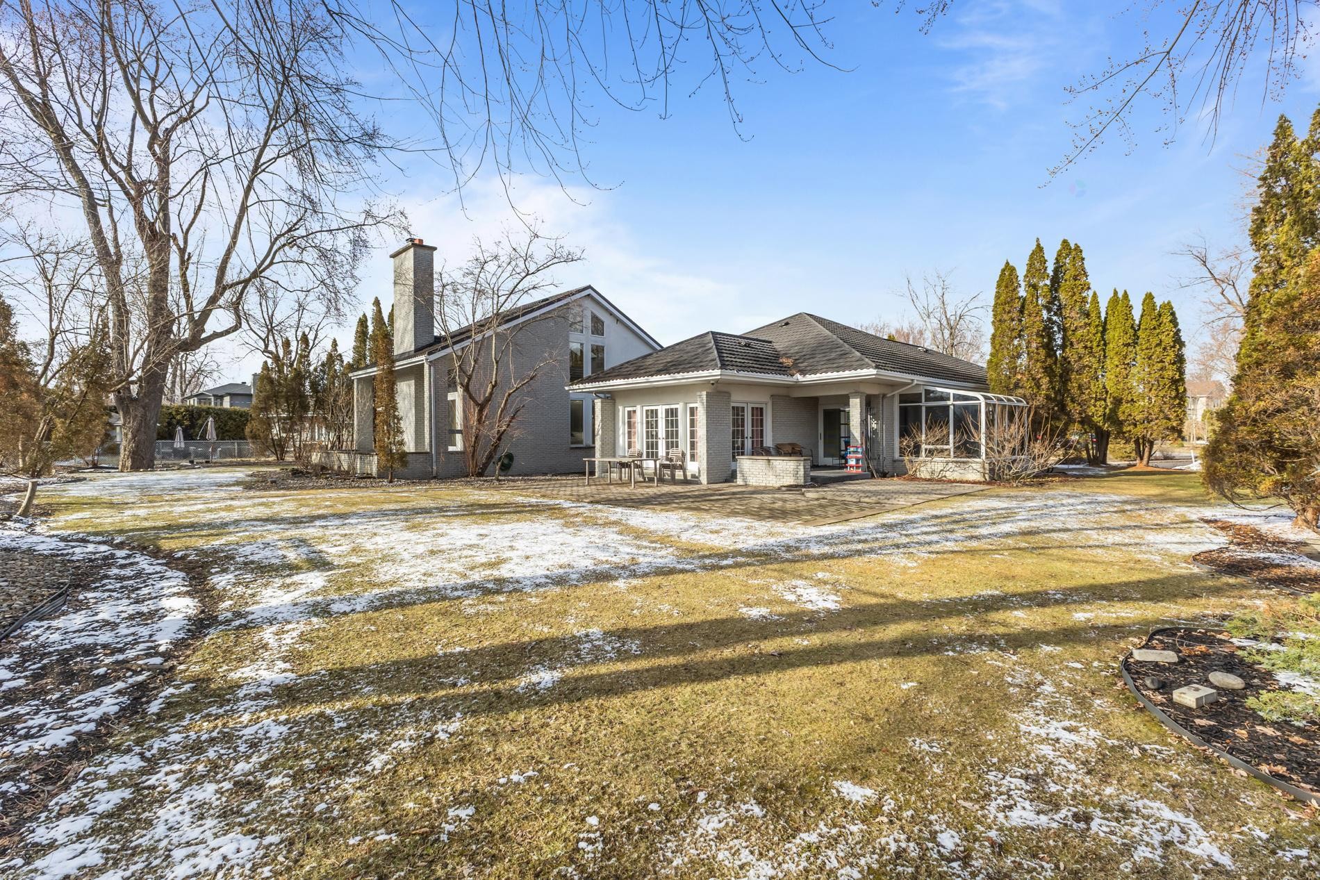 









720


Rue Léonard-De Vinci

,
Laval (Sainte-Dorothée),




QC
H7X3G9

