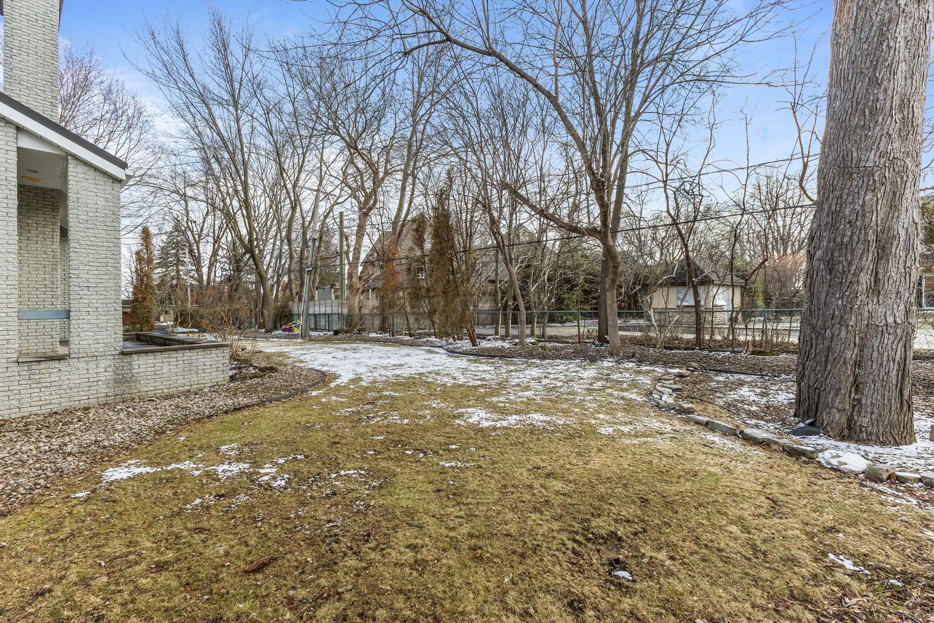 









720


Rue Léonard-De Vinci

,
Laval (Sainte-Dorothée),




QC
H7X3G9

