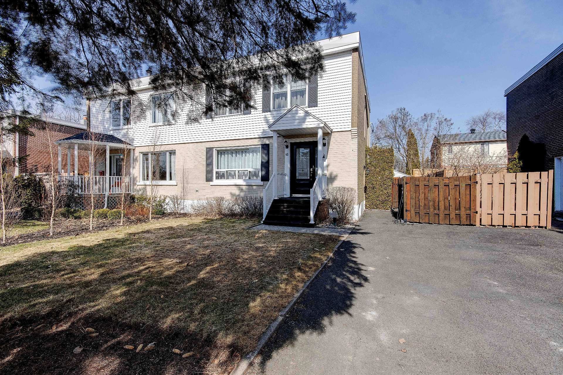 









65


Rue Staveley

,
Saint-Bruno-de-Montarville,




QC
J3V1M5


