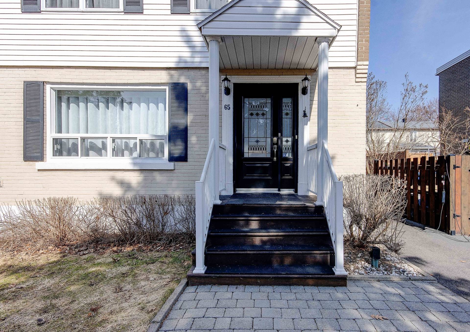 









65


Rue Staveley

,
Saint-Bruno-de-Montarville,




QC
J3V1M5

