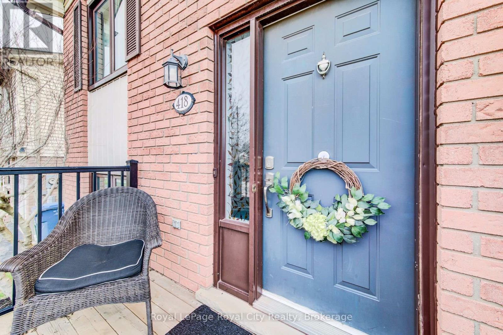 












418 IMPERIAL ROAD S

,
Guelph (Willow West/Sugarbush/West Acres),




Ontario
N1K1J9

