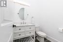 2 pcs main powder room
