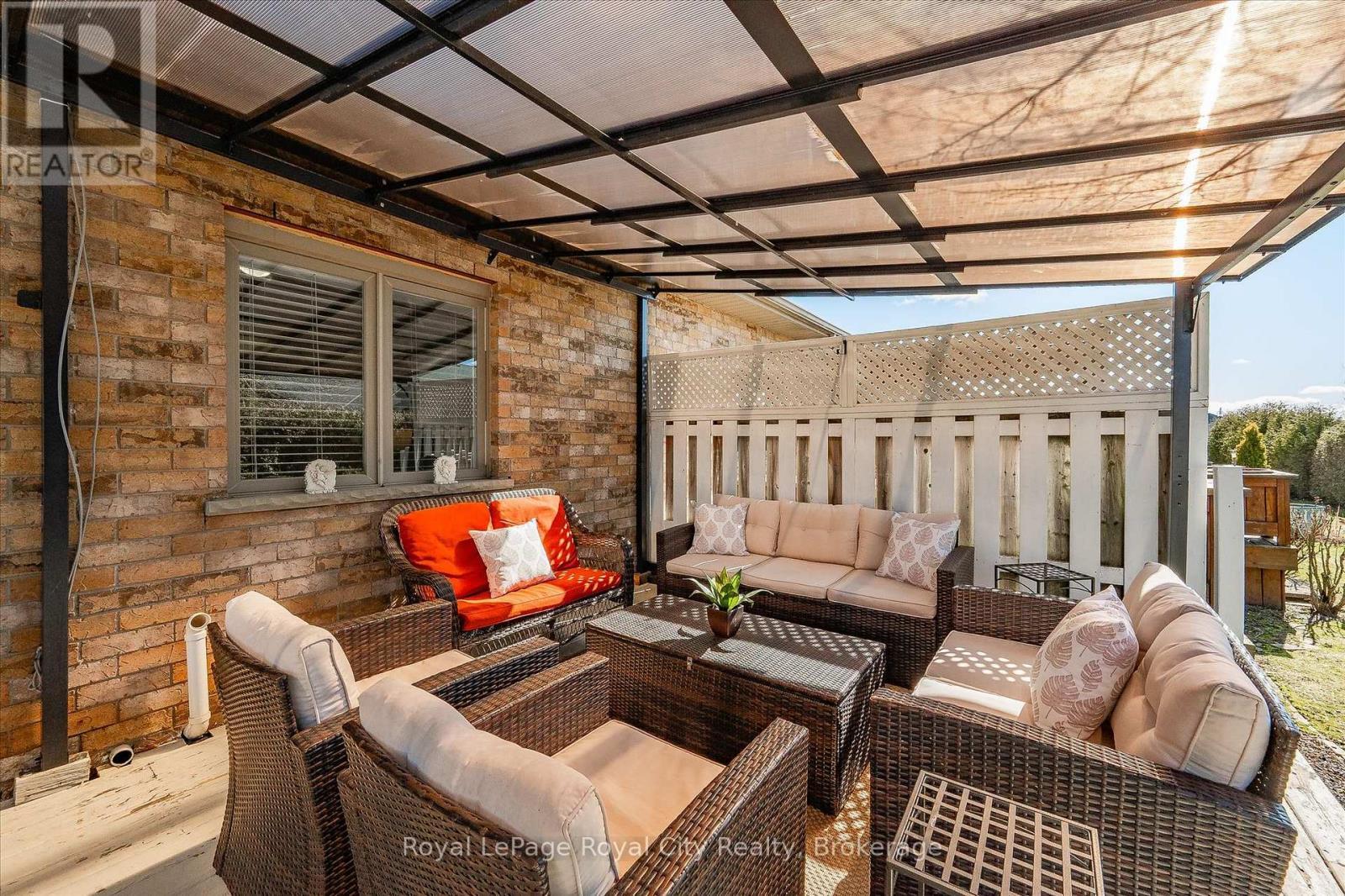 












291 BAMFORD DRIVE

,
North Perth (Listowel),




Ontario
N4W3V2

