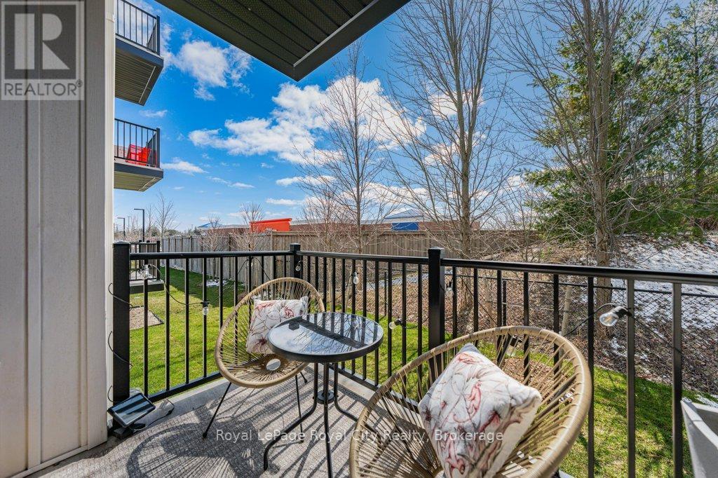 












162 - 824 WOOLWICH STREET

,
Guelph (Riverside Park),




Ontario
N1H1G8

