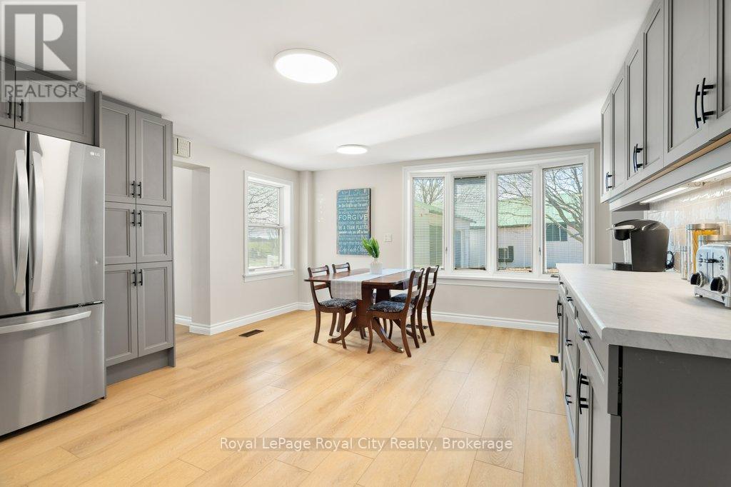 












8397 WELLINGTON 22 ROAD

,
Guelph/Eramosa (Rockwood),




Ontario
N0B2K0

