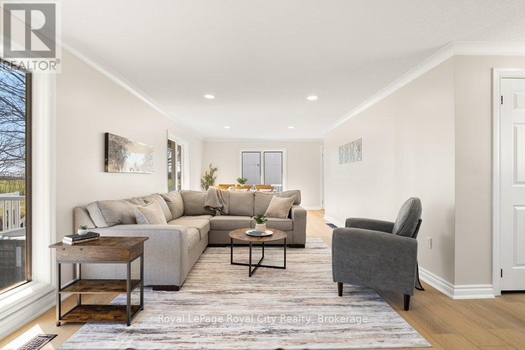 












8397 WELLINGTON 22 ROAD

,
Guelph/Eramosa (Rockwood),




Ontario
N0B2K0

