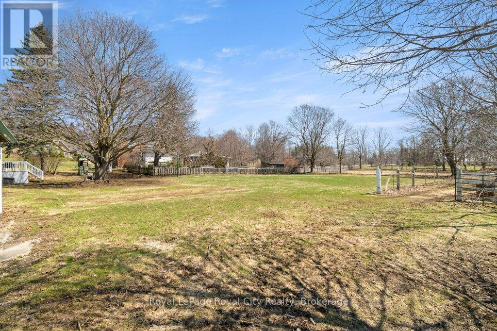 












8397 WELLINGTON 22 ROAD

,
Guelph/Eramosa (Rockwood),




Ontario
N0B2K0

