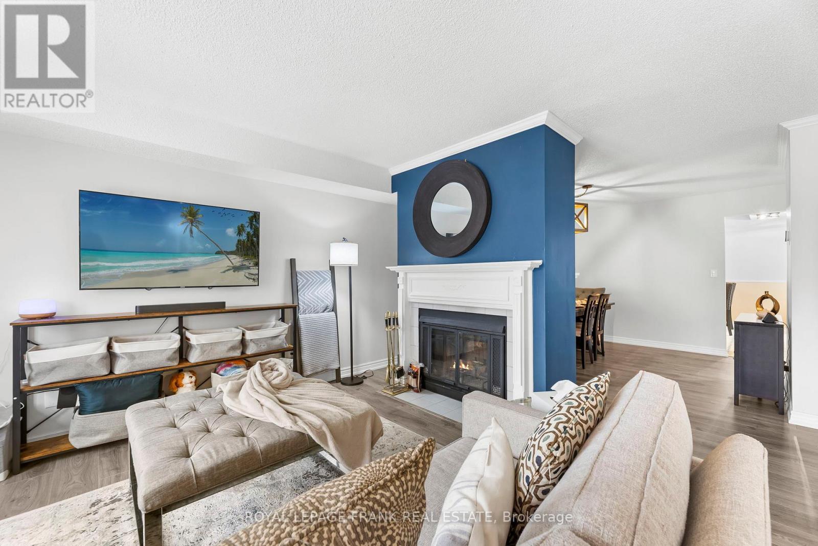 












E12 - 1665 NASH ROAD

,
Clarington (Courtice),




Ontario
L1E1S8

