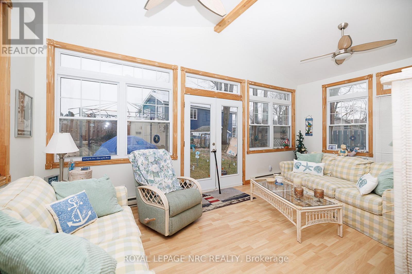 












3840 TERRACE LANE

,
Fort Erie (Crystal Beach),




Ontario
L0S1B0

