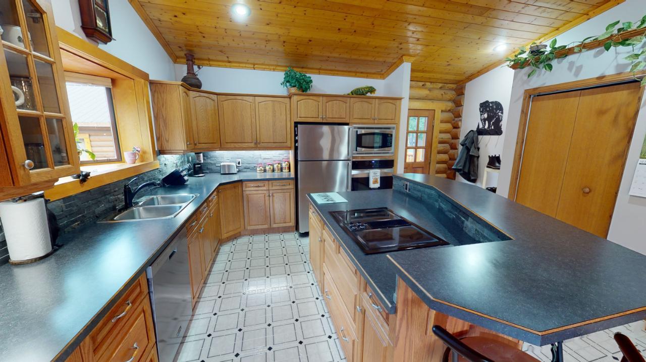 









6006


WOLF CREEK

Road,
Wasa,




BC
V0B 2K0

