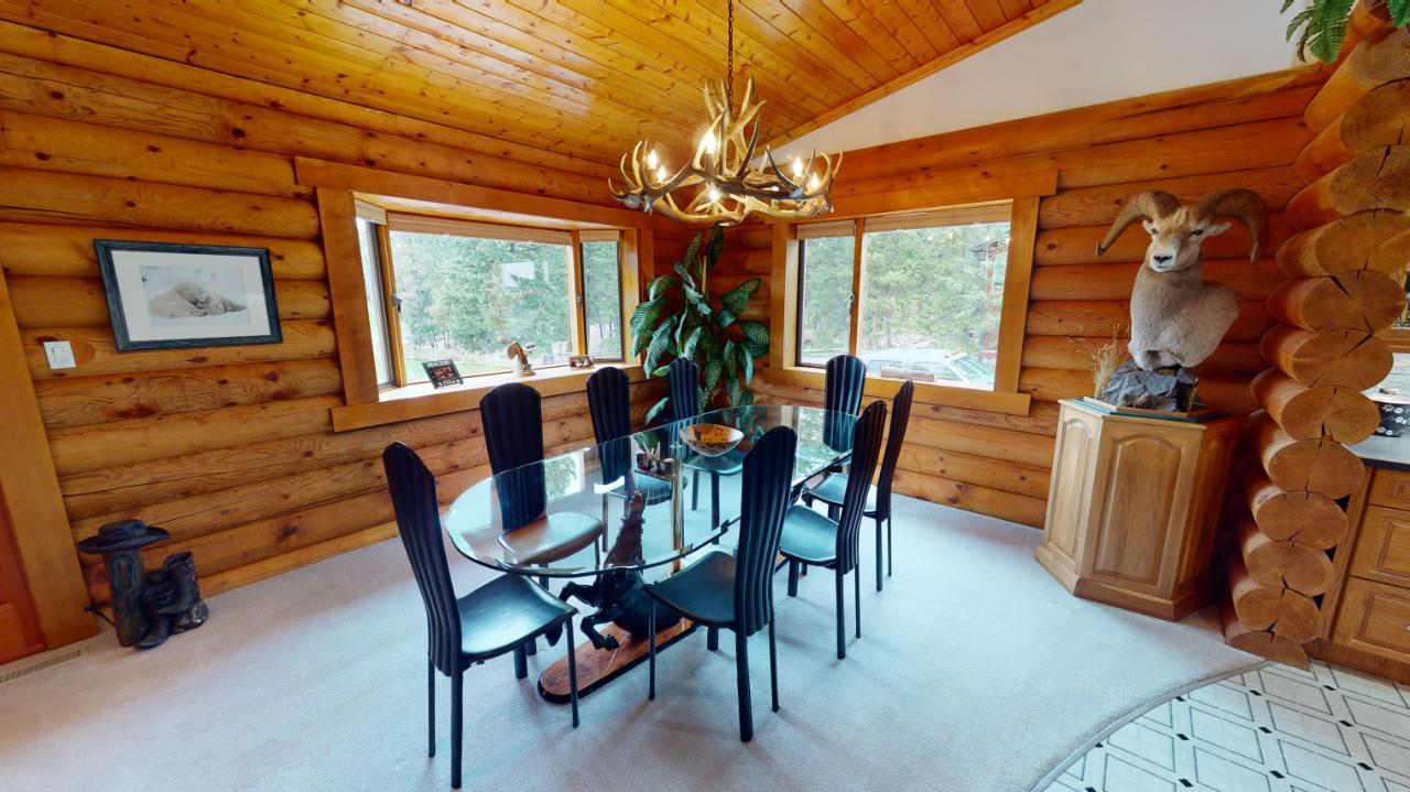 









6006


WOLF CREEK

Road,
Wasa,




BC
V0B 2K0

