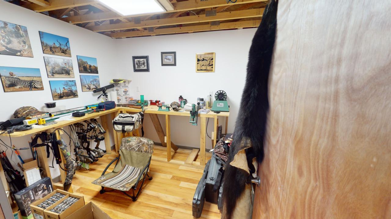 









6006


WOLF CREEK

Road,
Wasa,




BC
V0B 2K0


