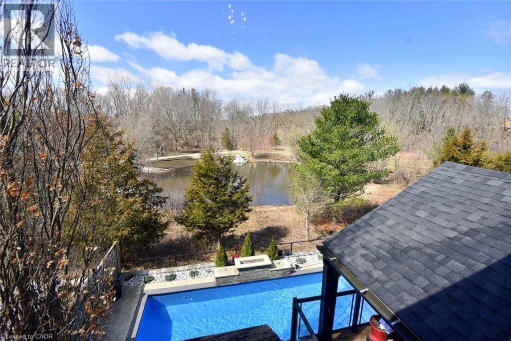 












483 VALRIDGE Drive

,
Ancaster,




Ontario
L9G0B2

