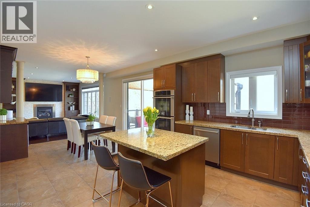 












483 VALRIDGE Drive

,
Ancaster,




Ontario
L9G0B2

