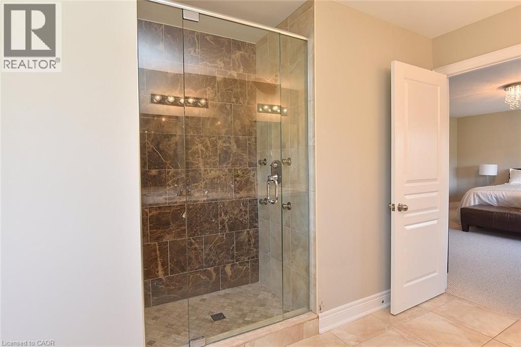 












483 VALRIDGE Drive

,
Ancaster,




Ontario
L9G0B2

