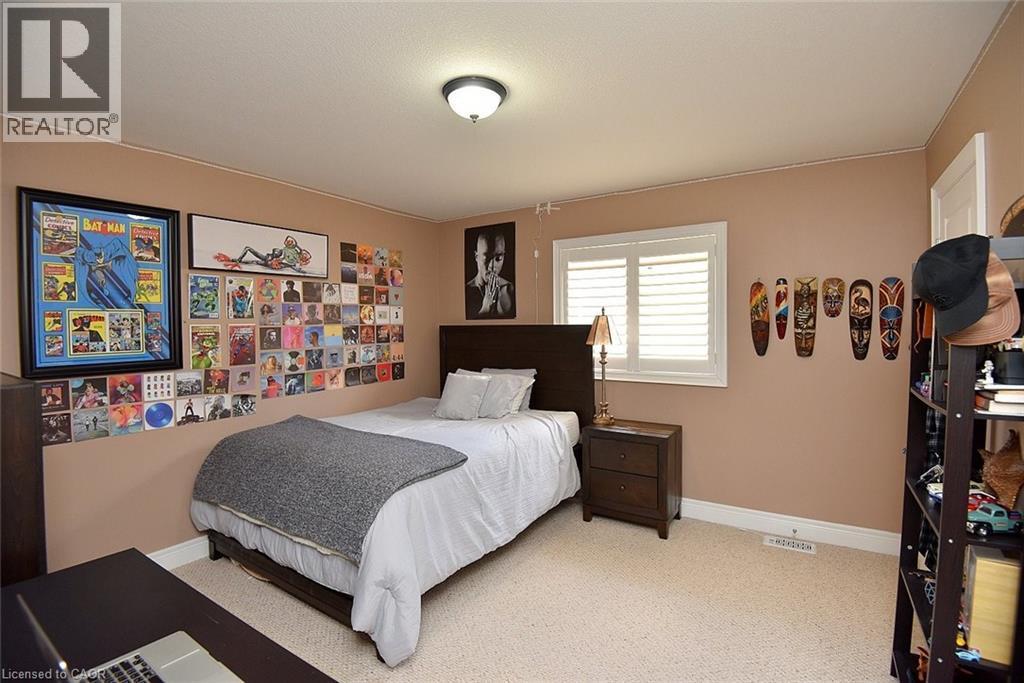 












483 VALRIDGE Drive

,
Ancaster,




Ontario
L9G0B2

