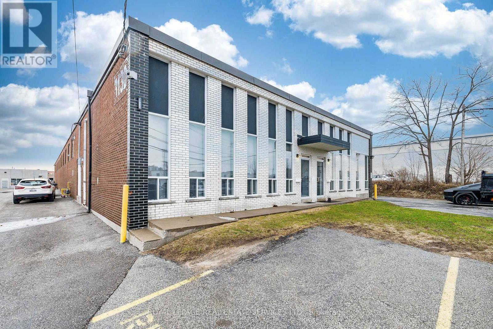 












3130 UNIVERSAL DRIVE

,
Mississauga,




Ontario
L4X2C8


