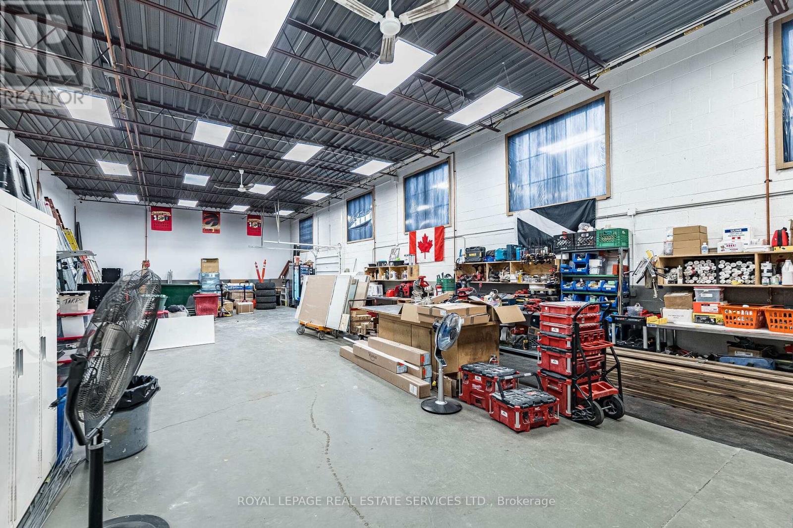 












3130 UNIVERSAL DRIVE

,
Mississauga,




Ontario
L4X2C8

