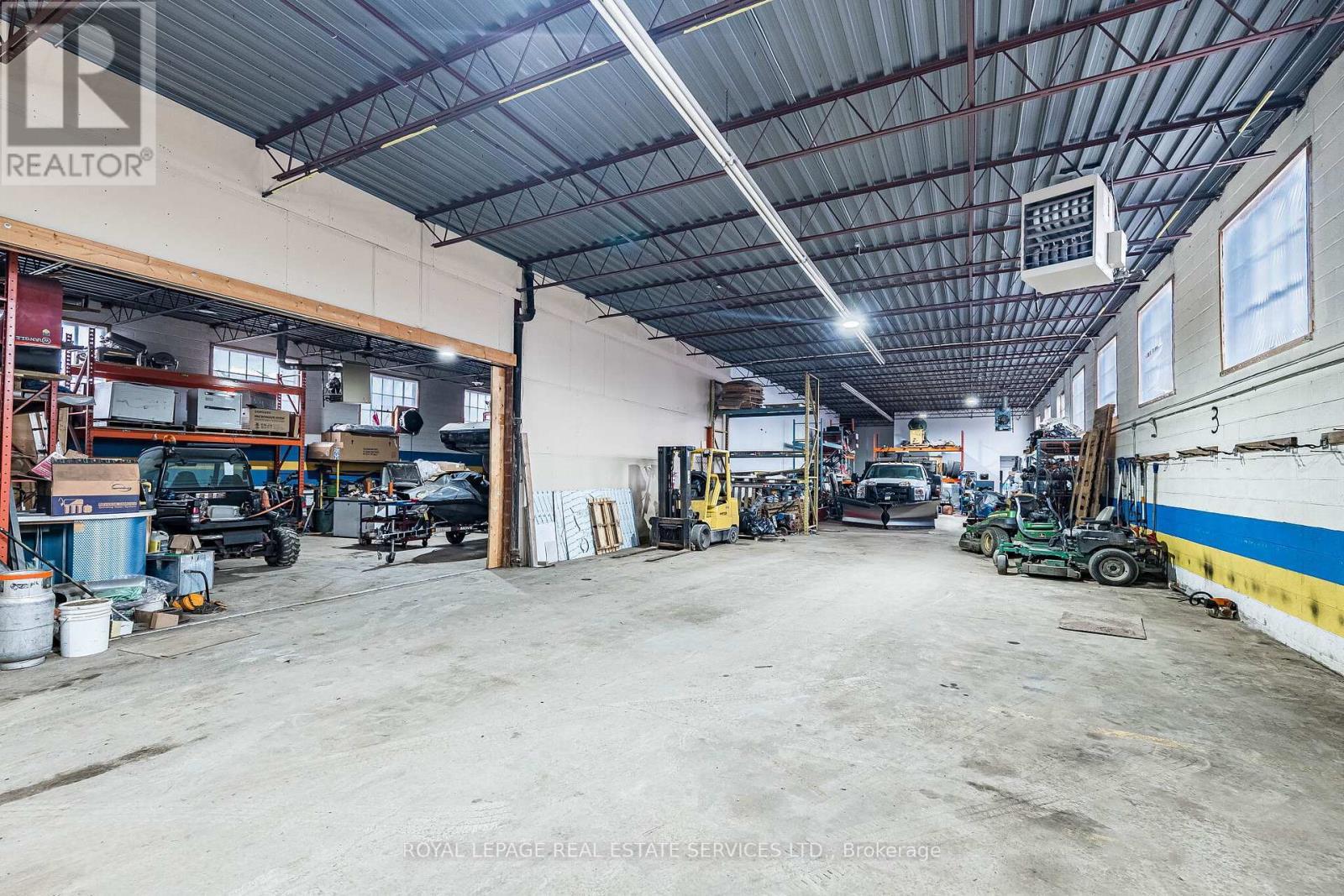 












3130 UNIVERSAL DRIVE

,
Mississauga,




Ontario
L4X2C8

