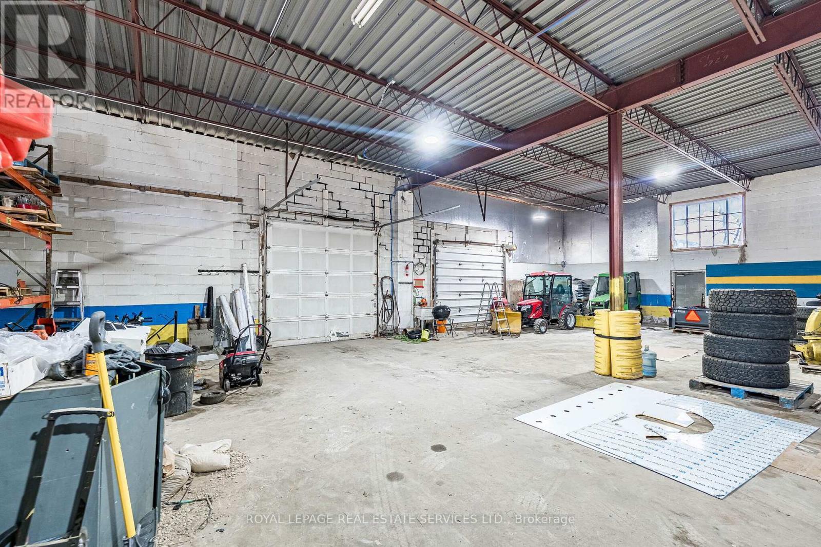 












3130 UNIVERSAL DRIVE

,
Mississauga,




Ontario
L4X2C8

