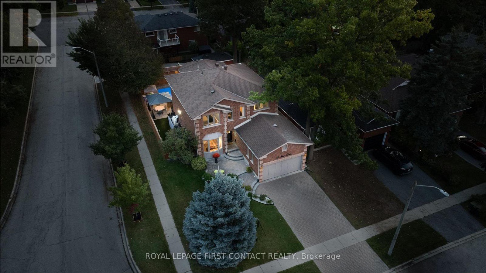 












13 IRWIN DRIVE

,
Barrie,




Ontario
L4N7A6

