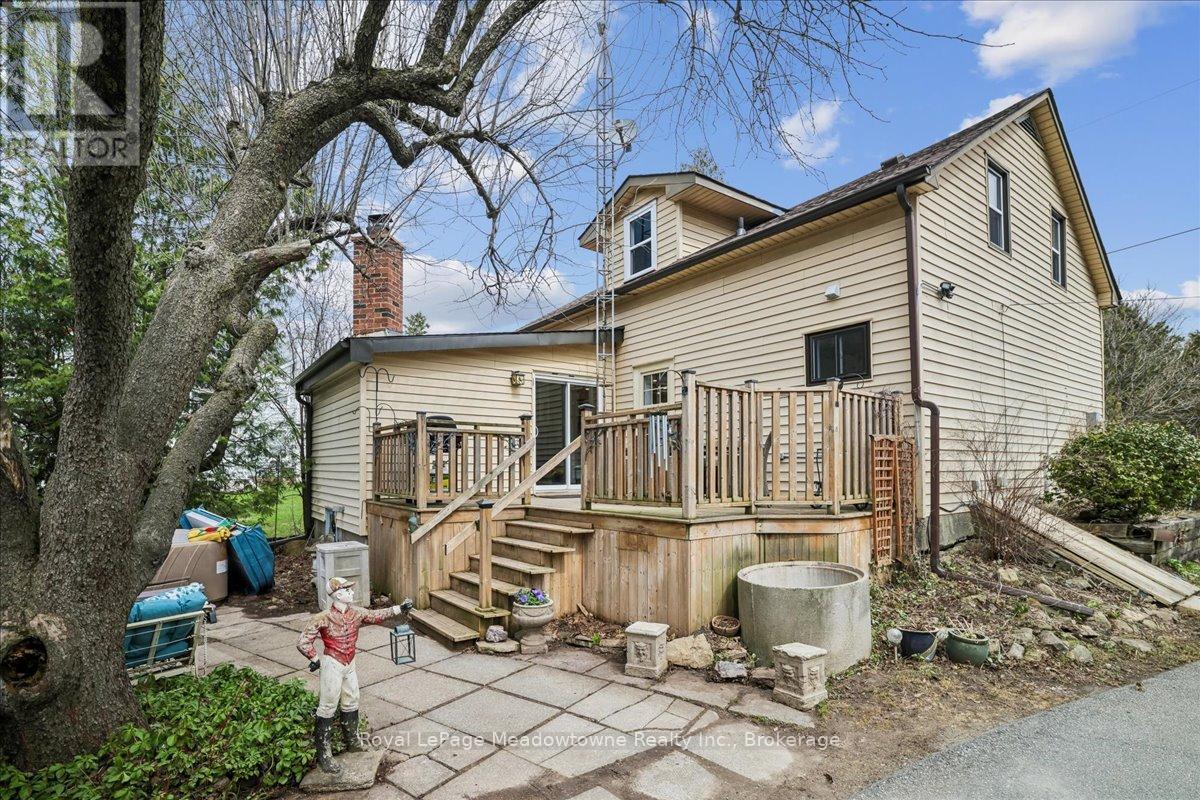 












11024 FIRST LINE

,
Milton (Moffat),




Ontario
L0P1J0

