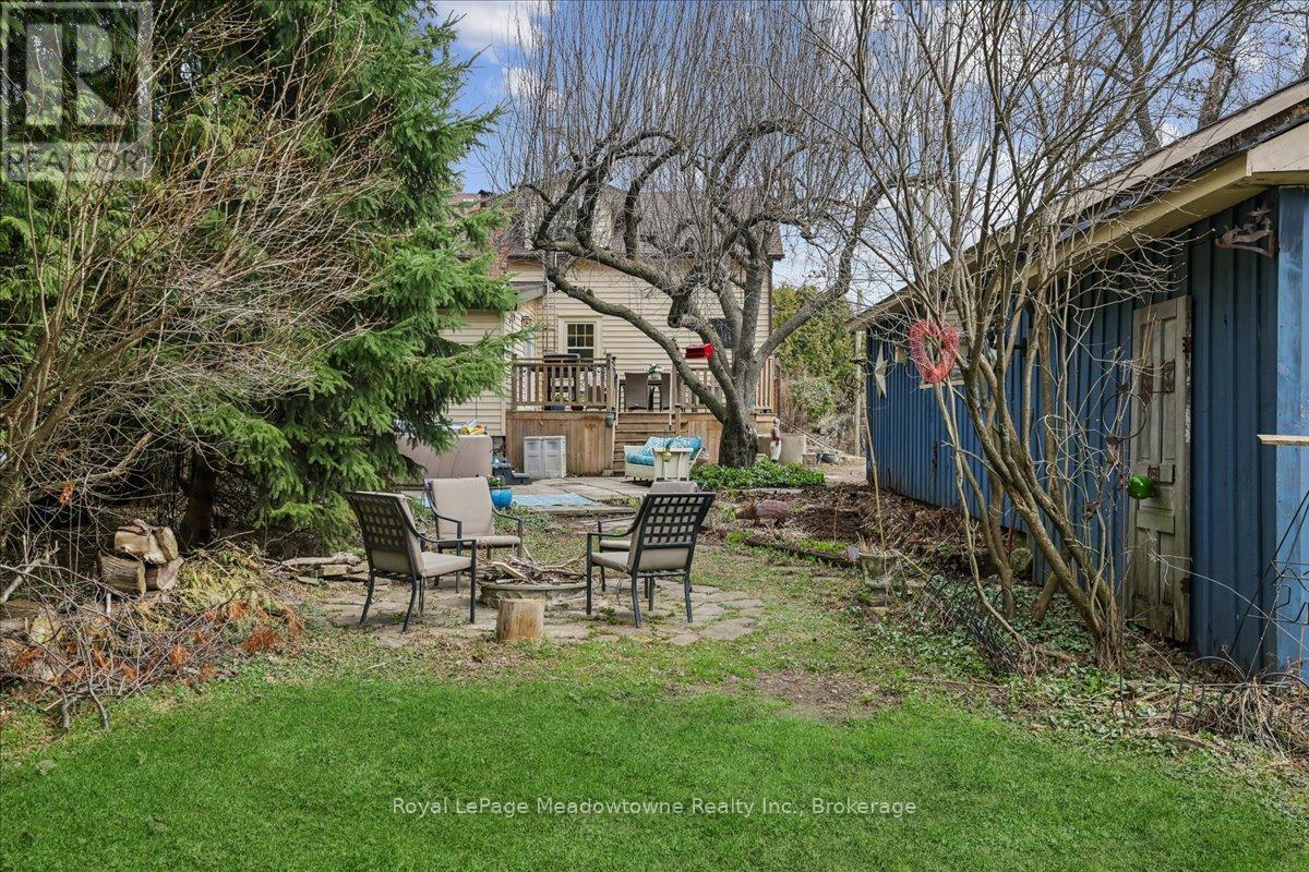 












11024 FIRST LINE

,
Milton (Moffat),




Ontario
L0P1J0

