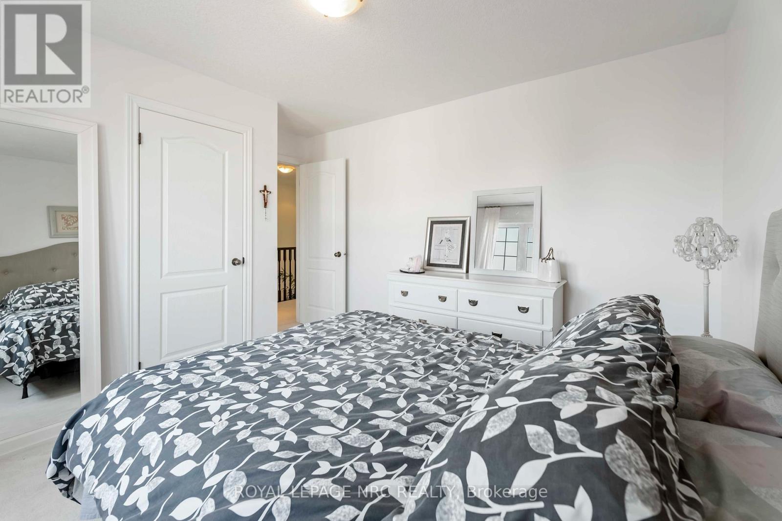 












9115 KUDLAC STREET

,
Niagara Falls (Forestview),




Ontario
L2H0C2

