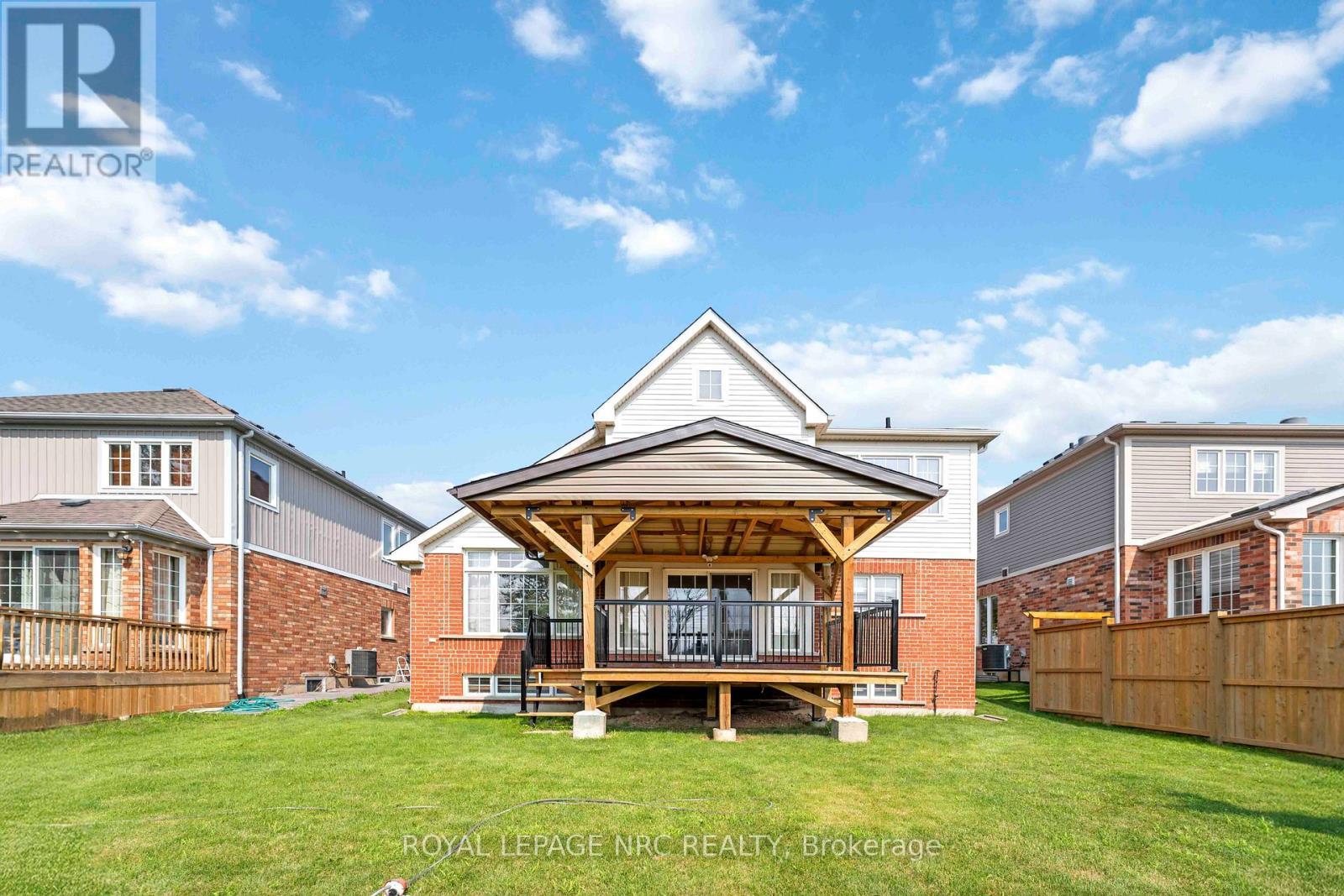 












9115 KUDLAC STREET

,
Niagara Falls (Forestview),




Ontario
L2H0C2


