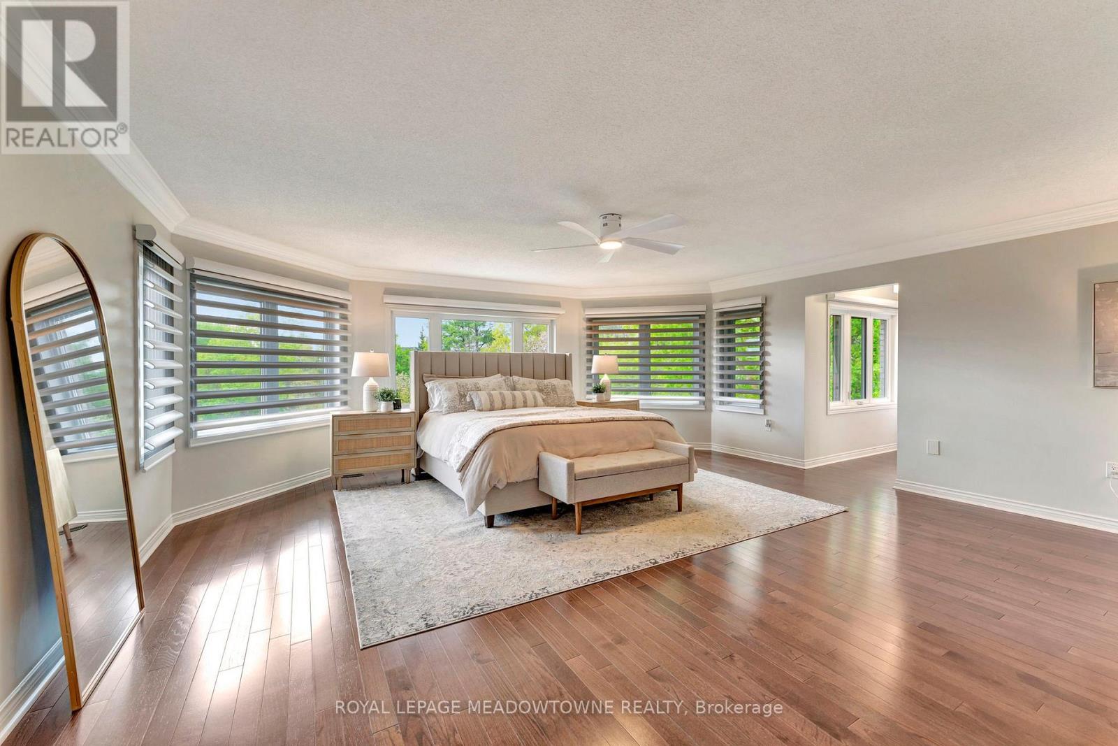 












2008 PEAK PLACE

,
Oakville,




Ontario
L6H5T2

