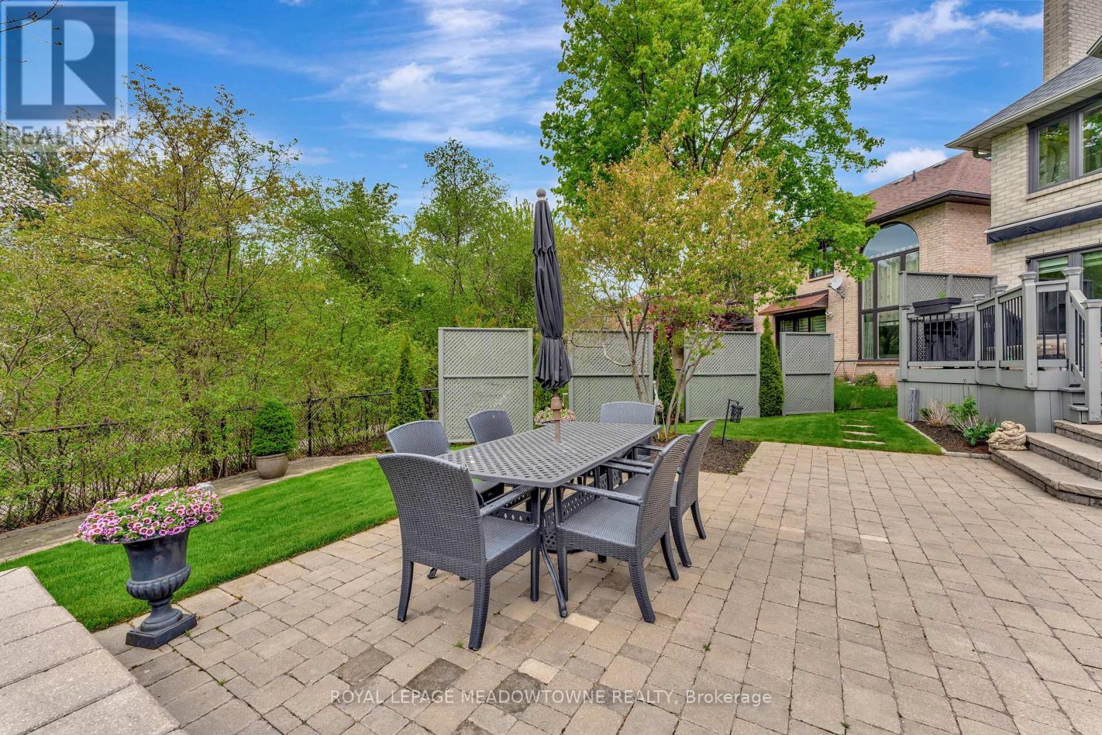 












2008 PEAK PLACE

,
Oakville,




Ontario
L6H5T2

