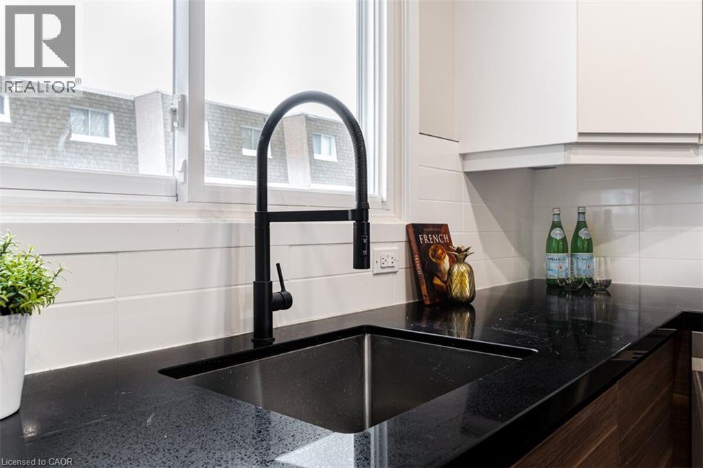 












830 WESTLOCK Road Unit# 38A

,
Mississauga,




Ontario
L5C1K6

