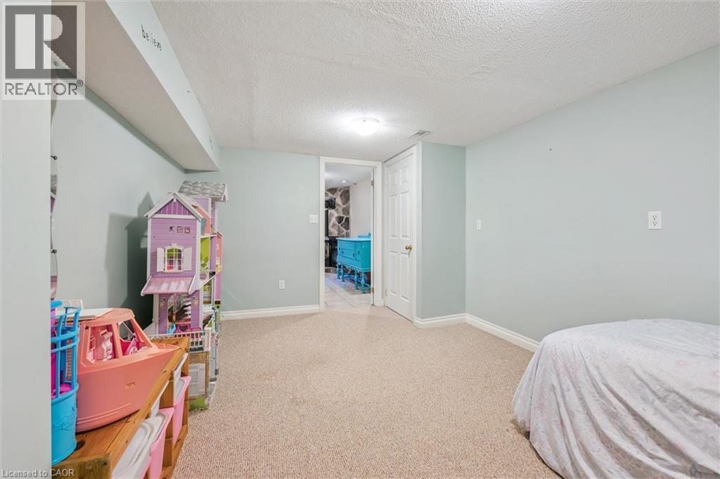 












20 DARBY Road

,
Guelph,




Ontario
N1K1R4

