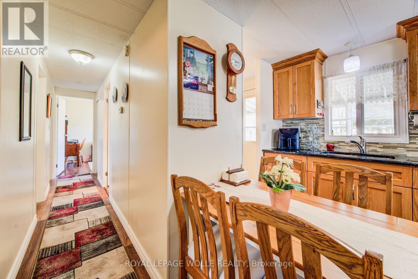 












21 FAIRVIEW CRESCENT

,
North Perth,




Ontario
N4W3G8

