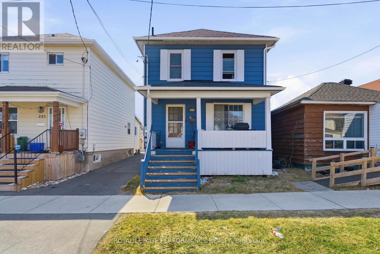 












227 ALICE STREET

,
Cornwall,




Ontario
K6H4R8

